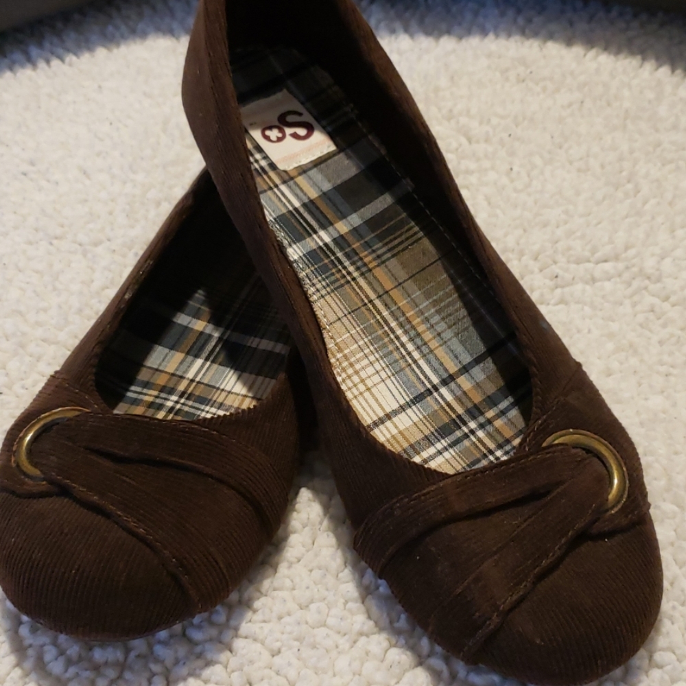 Brown Corduroy Flat NWOB